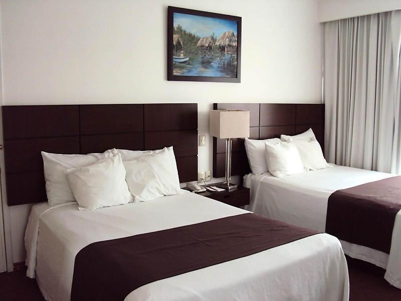Hotel Fray Junipero Serra Tepic Exterior photo